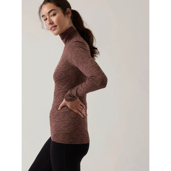 Athleta Flurry Seamless Turtleneck-Noble Rustic Beige- Size XS-NWT - Picture 2 of 4